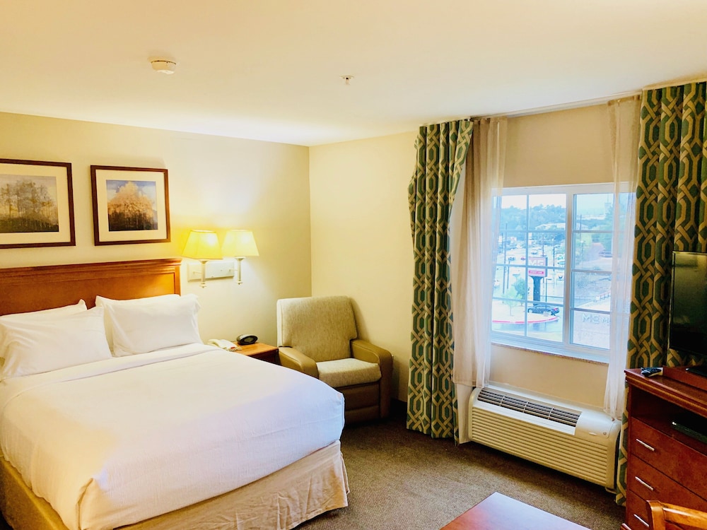 candlewood suites hot springs by ihg