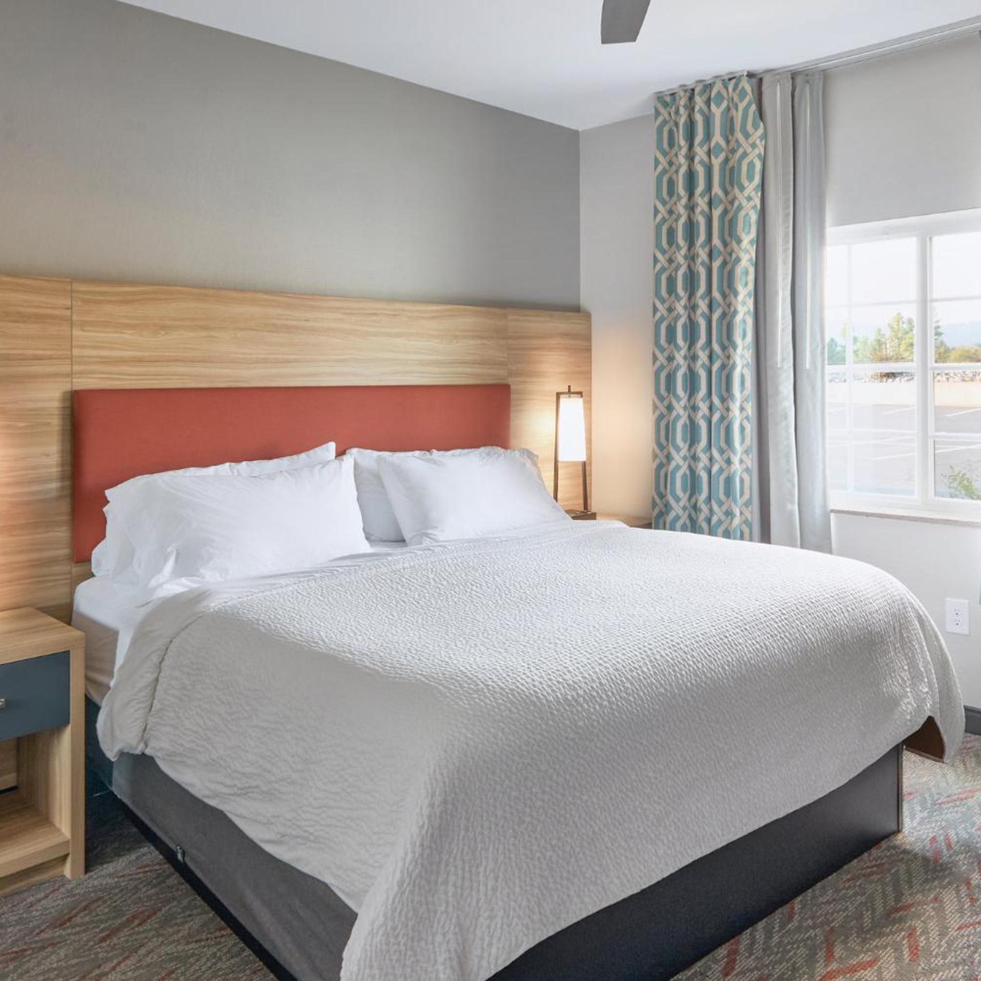 candlewood suites hot springs by ihg