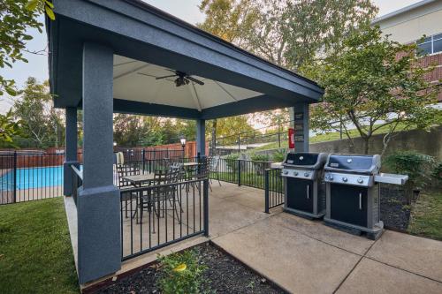 candlewood suites hot springs by ihg