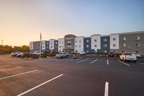 candlewood suites hot springs by ihg