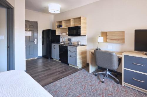 candlewood suites hot springs by ihg