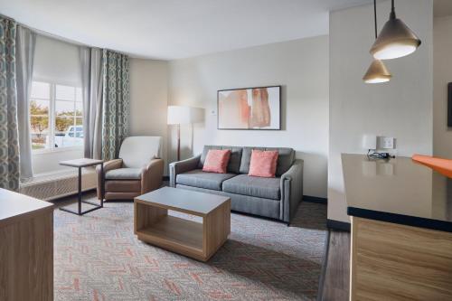 candlewood suites hot springs by ihg
