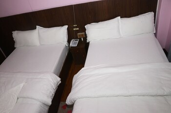 hotel yes