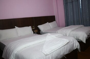 hotel yes