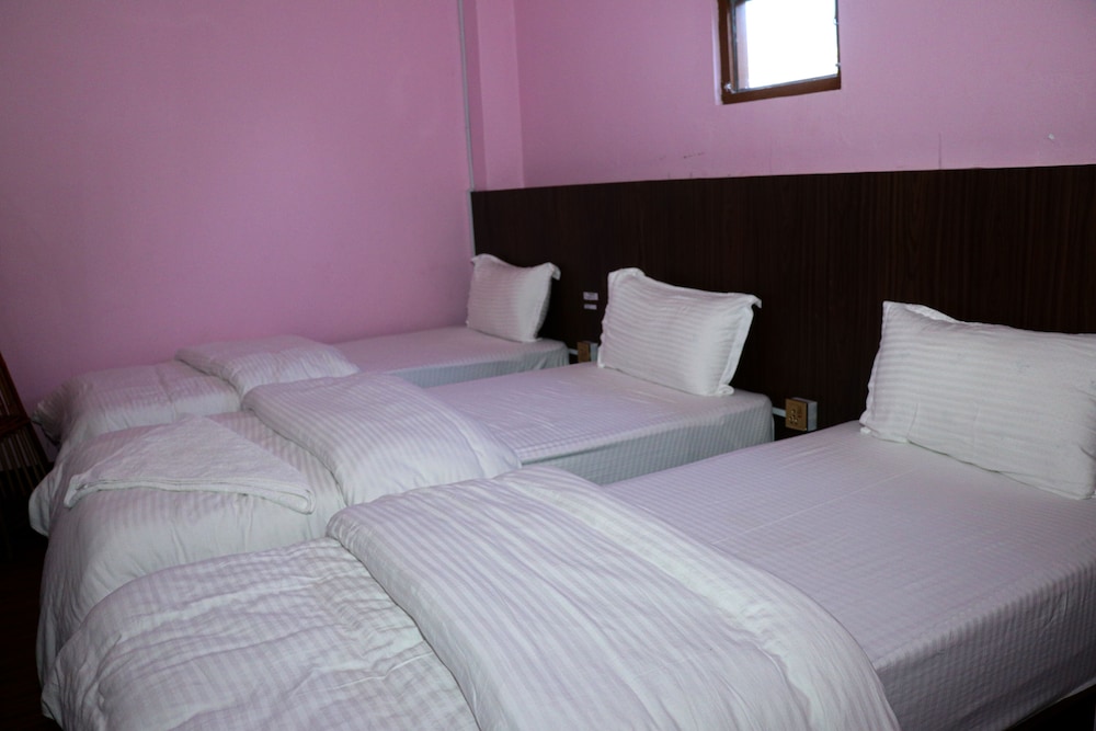 hotel yes