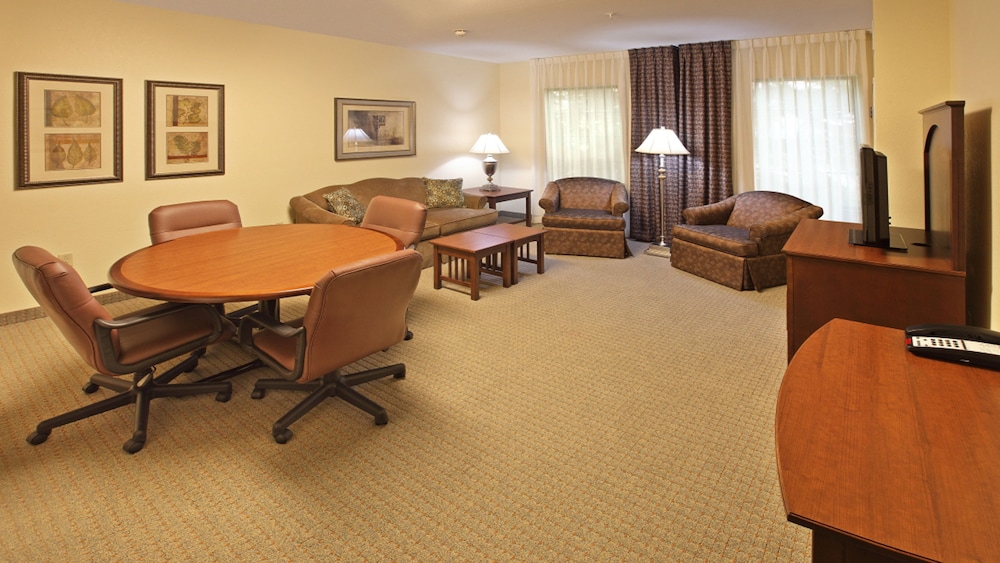 staybridge suites hot springs by ihg