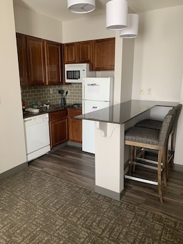 Staybridge Suites Hot Springs By Ihg,Garland>>Arkansas,3 star