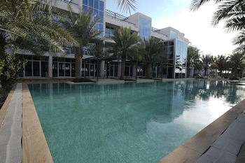 alberni jabal hafeet hotel