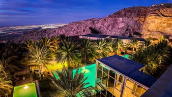 alberni jabal hafeet hotel