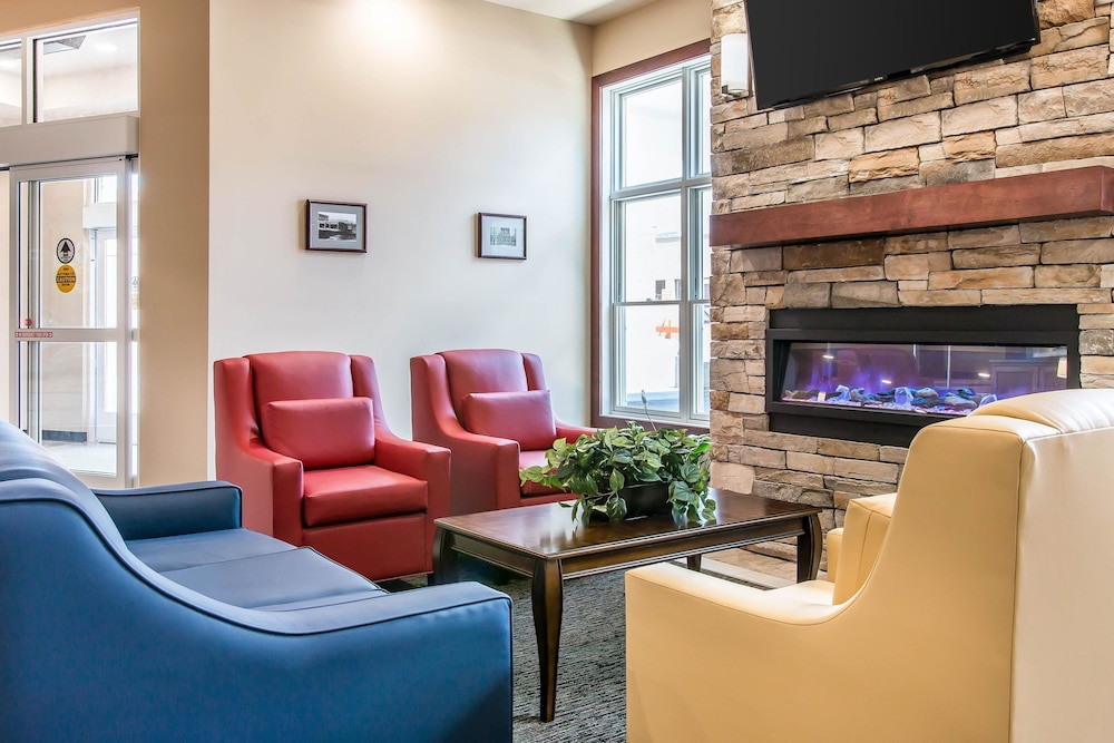 quality inn and suites houghton downtown