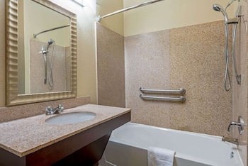 La Quinta Inn & Suites By Wyndham Houma,Bourg>>Bayou Cane,3 star