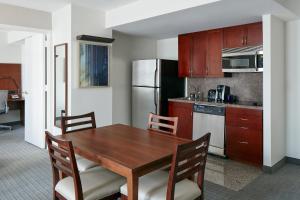 club quarters hotel downtown houston