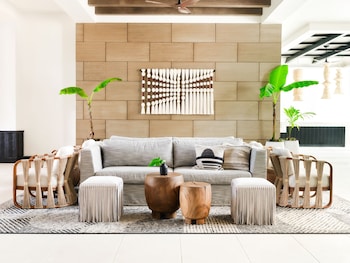 kimpton grand roatan resort and spa an ihg hotel