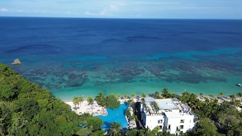 kimpton grand roatan resort and spa an ihg hotel