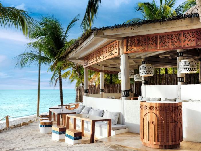 kimpton grand roatan resort and spa an ihg hotel