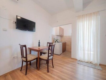 mediterranean guest house balkan