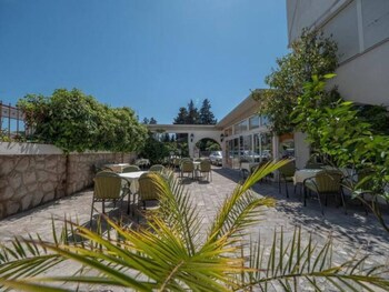 mediterranean guest house balkan