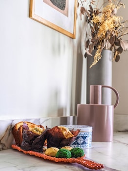 liv mackenzie beach suites