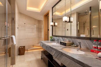 zhuhai longzhuda international hotel