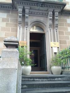 the macquarie hotel