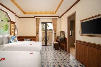 hoi an babylon riverside hotel and spa