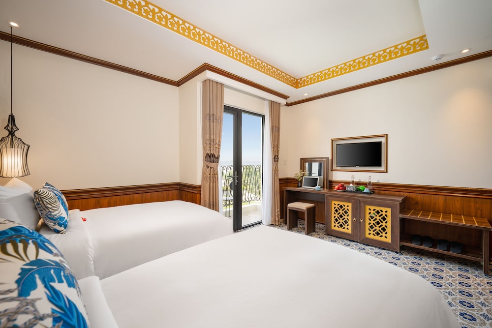 hoi an babylon riverside hotel and spa