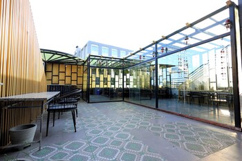 palace inn