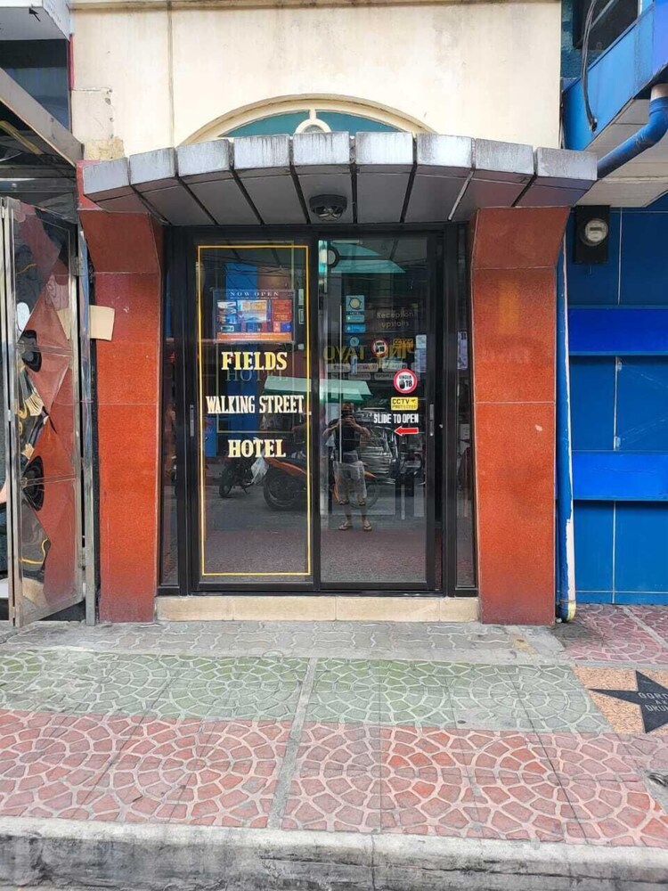 fields palace hotel