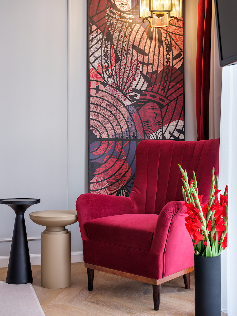 golden queen aparthotel