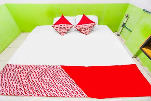 spot on 91344 wr house syariah batam