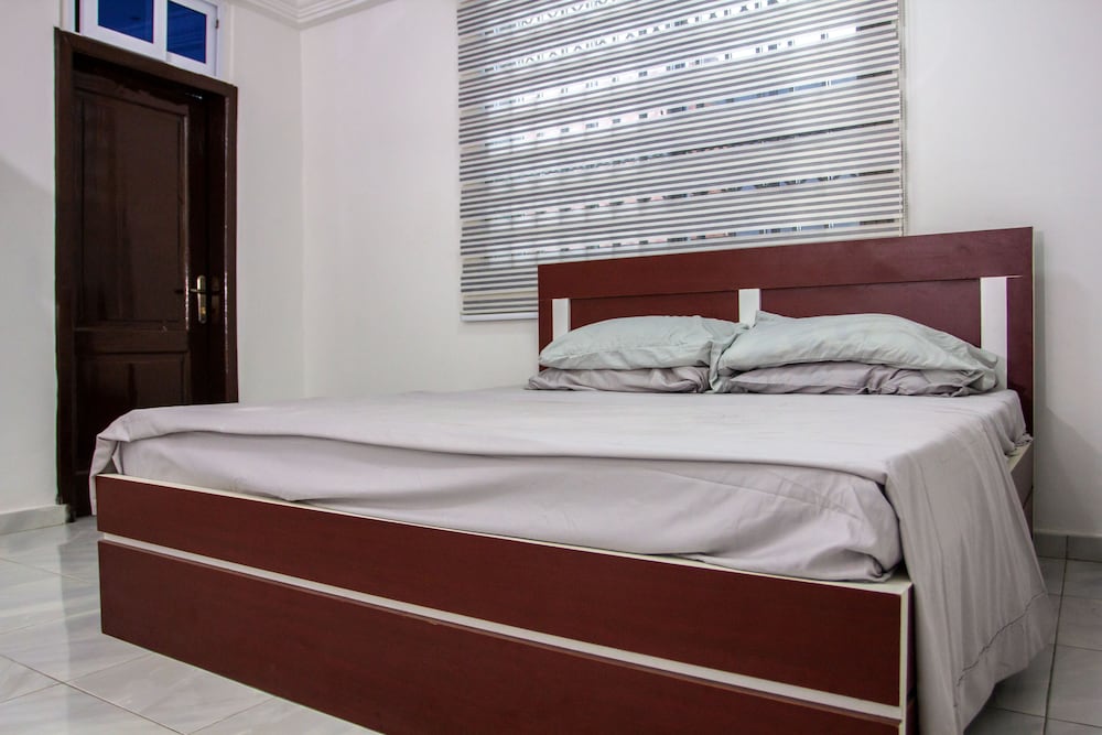 the boaz executive place