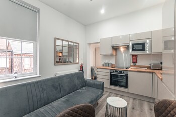 clarence street townhouse