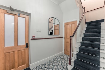 clarence street townhouse