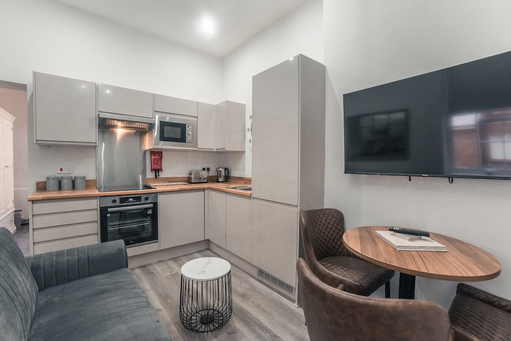 clarence street townhouse