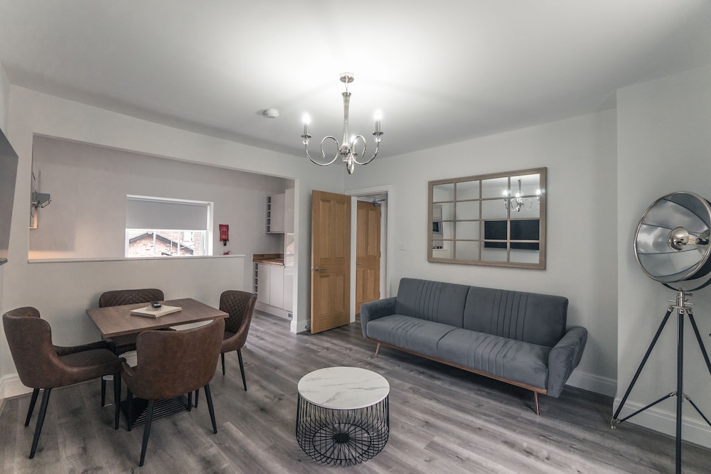 clarence street townhouse