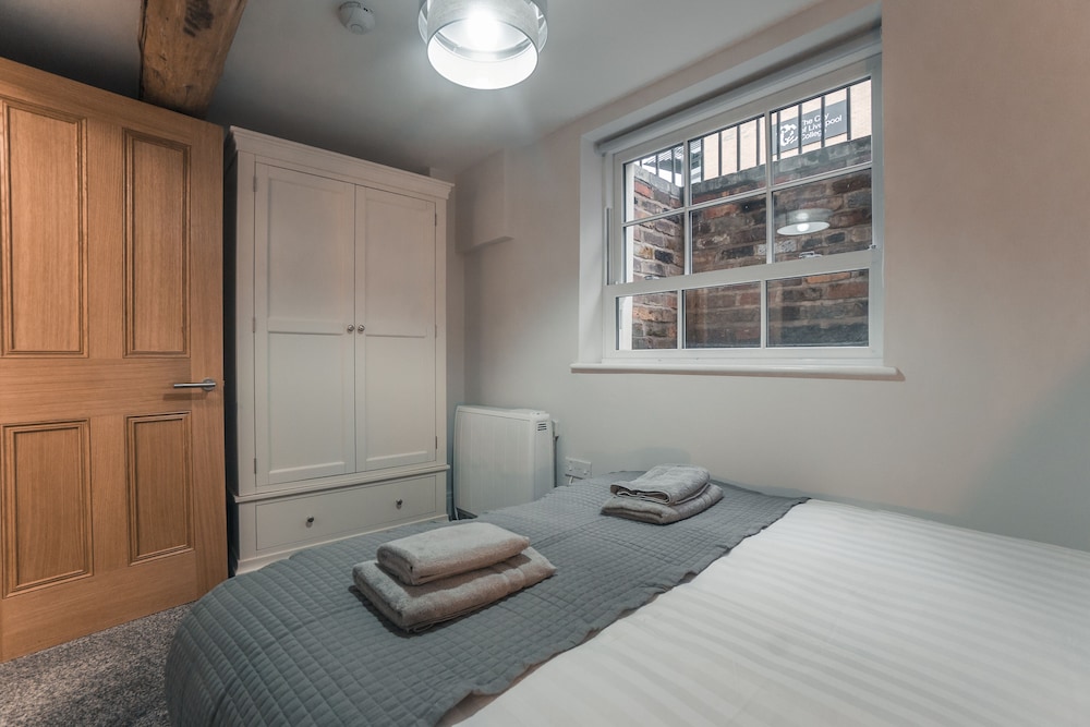clarence street townhouse