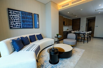 charthouse residences