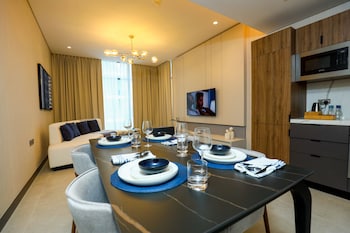 charthouse residences