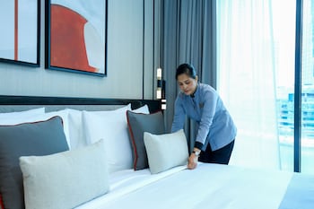 charthouse residences