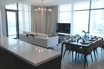 charthouse residences