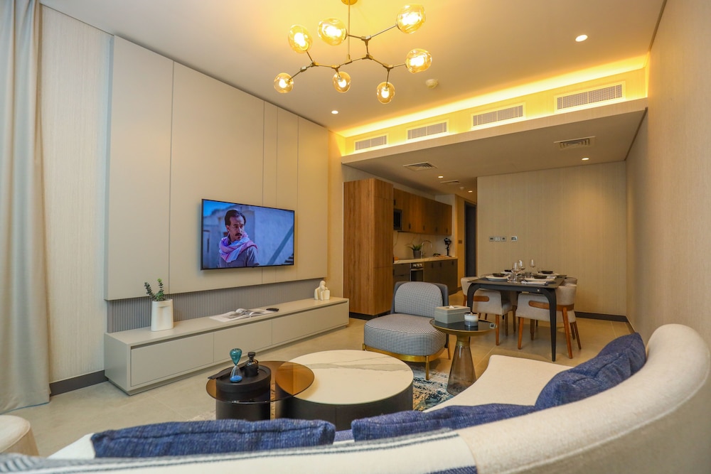 charthouse residences