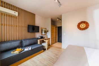 mira mare hotel