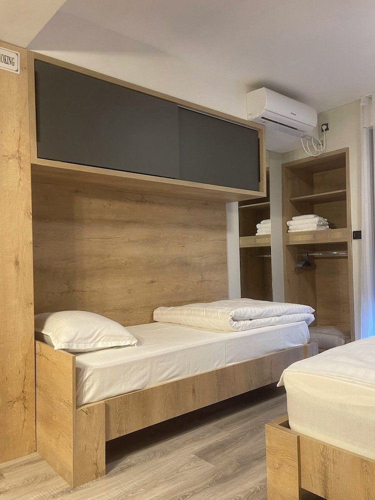 nesi apartment