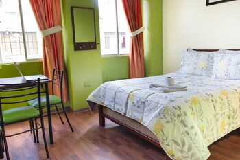 hostal downtown quito