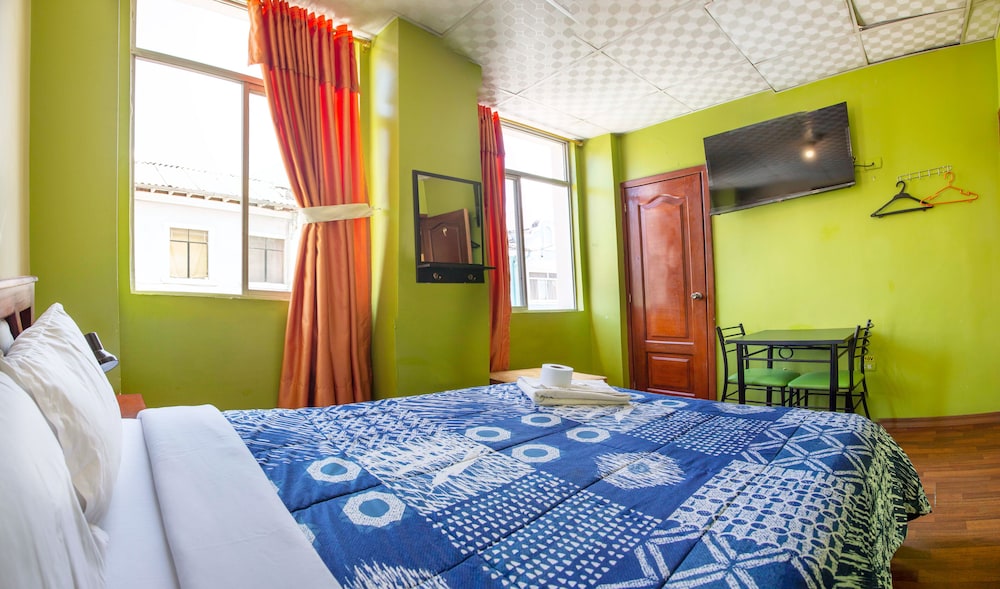 hostal downtown quito