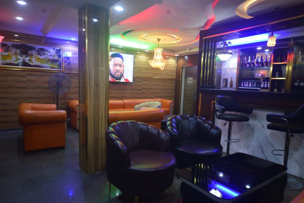 nobis apartments