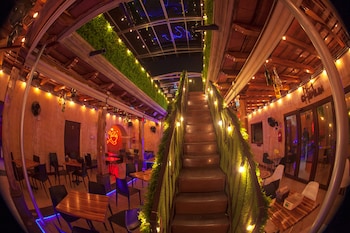 Hot Chipilin,Sacatepequez>>Antigua Guatemala,1 star