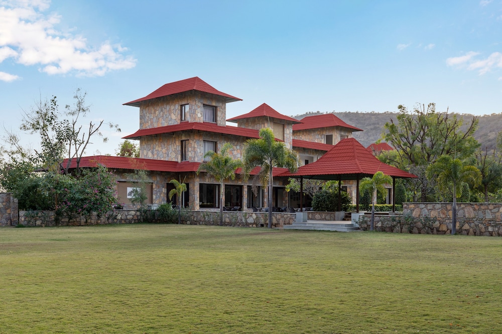 anandam a luxury resort in udaipur