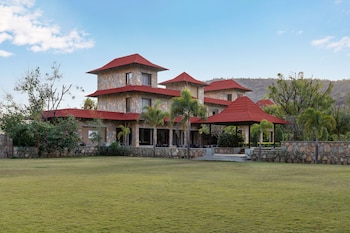 anandam a luxury resort in udaipur