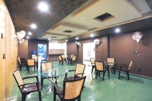 m k hotel and restaurant